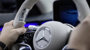 Mercedes-Benz získal prvé medzinárodne platné systémové schválenie na svete na vysoko automatizované jazdenie