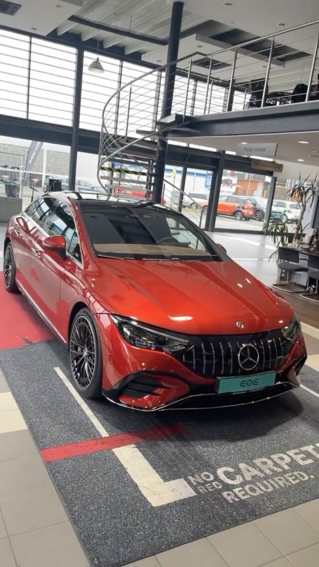 Mercedes-AMG EQE 43 4MATIC, už zajtra naživo aj z nášho showroomu 😍